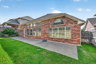 10328 Offshore Dr, Irving, TX 75063 - Photo 33