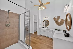 10328 Offshore Dr, Irving, TX 75063 - Photo 25
