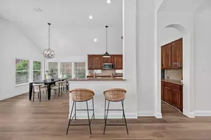 10328 Offshore Dr, Irving, TX 75063 - Photo 11