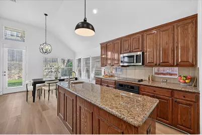 10328 Offshore Drive, Irving, TX 75063 - Photo 15