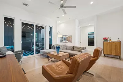 5703 Lindell Avenue #104, Dallas, TX 75206 - Photo 7