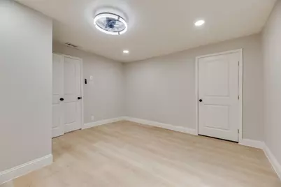 3703 Bertrand Avenue, Dallas, TX 75210 - Photo 11