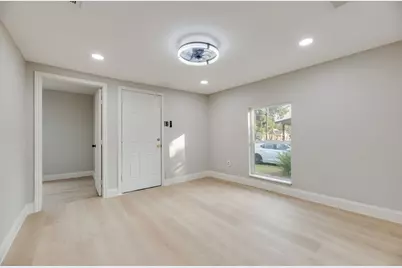 3703 Bertrand Avenue, Dallas, TX 75210 - Photo 5