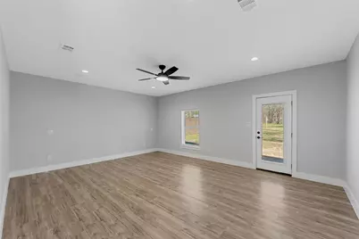 1510 S Lindsay, Gainesville, TX 76240 - Photo 11