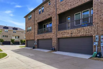 695 Vista Del Lago Drive, Lewisville, TX 75067 - Photo 37