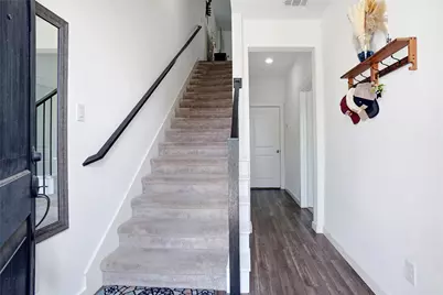 695 Vista Del Lago Drive, Lewisville, TX 75067 - Photo 35