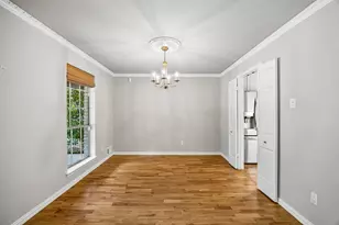 9223 Seagrove Dr, Dallas, TX 75243 - Photo 13