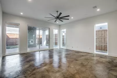 4715 Belmont Avenue, Dallas, TX 75204 - Photo 11
