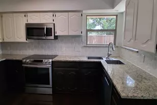 1503 Laguna Vista Wy, Grapevine, TX 76051 - Photo 9