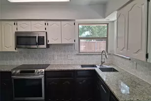 1503 Laguna Vista Wy, Grapevine, TX 76051 - Photo 11