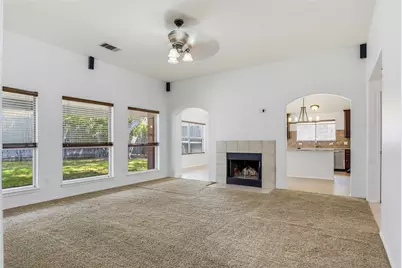 2149 Parkside Drive, Little Elm, TX 75068 - Photo 9