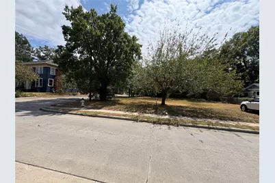 440 Pine Bluff St., Paris, TX 75460 - Photo 1