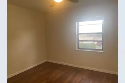 2014 Victoria Road, Carrollton, TX 75007 - Photo 11