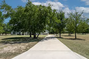 7565 Caddo Creek Rd, Quinlan, TX 75474 - Photo 7