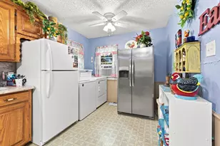 1231 W Sears St, Denison, TX 75020 - Photo 17