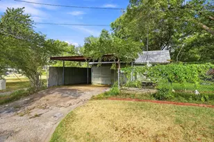 1231 W Sears St, Denison, TX 75020 - Photo 35