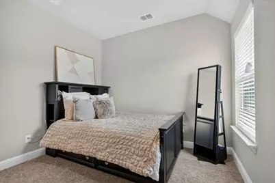 12766 Mercer Parkway, Farmers Branch, TX 75234 - Photo 19