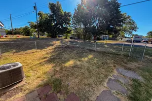 67 Mundt St, Denison, TX 75020 - Photo 5