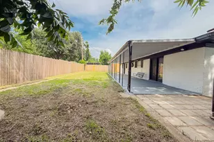 228 Hallbrook Dr, Fort Worth, TX 76134 - Photo 29