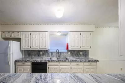 635 Sherrill Boulevard, Duncanville, TX 75116 - Photo 13