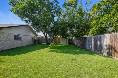 4906 Stagecoach Lane, Garland, TX 75043 - Photo 15
