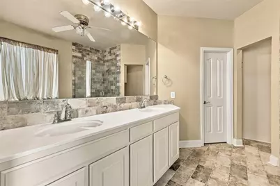 1204 Crestview Drive, Bedford, TX 76021 - Photo 21