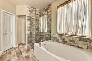 1204 Crestview Dr, Bedford, TX 76021 - Photo 23