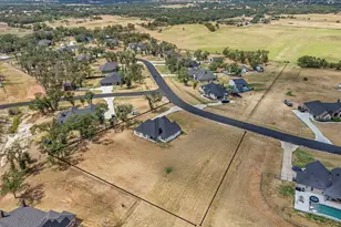 149 Clayton Xing, Springtown, TX 76082 - Photo 37