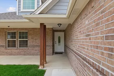 603 Oaklawn Drive, River Oaks, TX 76114 - Photo 3