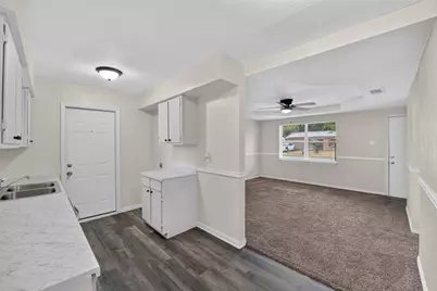 4425 Central Lane, Balch Springs, TX 75180 - Photo 5