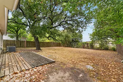 4425 Central Lane, Balch Springs, TX 75180 - Photo 17
