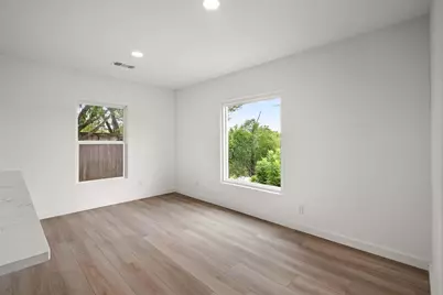 3134 W Jefferson Boulevard, Dallas, TX 75211 - Photo 13