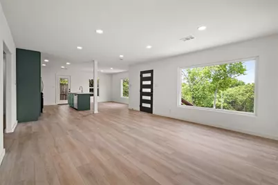 3134 W Jefferson Boulevard, Dallas, TX 75211 - Photo 5