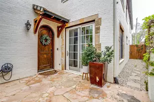3727 W 4th St, Fort Worth, TX 76107 - Photo 3