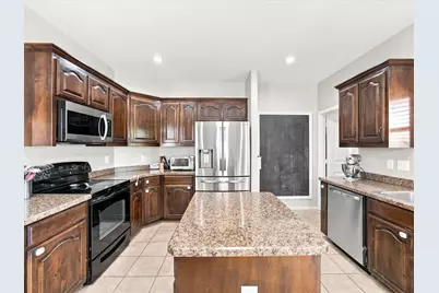 8205 Water Buck Run, Fort Worth, TX 76179 - Photo 11