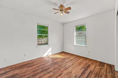 945 W Park Street, Stephenville, TX 76401 - Photo 9