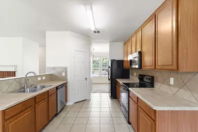 1738 Summerwood Lane, Cedar Hill, TX 75104 - Photo 7