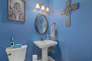 1601 Minnie Ln, Bedford, TX 76022 - Photo 5