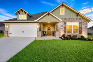 112 Ken's Ct, Pilot Point, TX 76258 - Photo 1