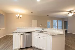 7829 Case Dr, Plano, TX 75025 - Photo 11