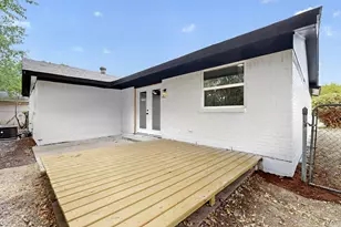 926 SE 3rd St, Grand Prairie, TX 75051 - Photo 15