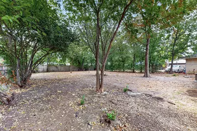 926 SE 3rd Street, Grand Prairie, TX 75051 - Photo 19