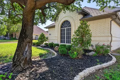 2612 Waters Edge Drive, Granbury, TX 76048 - Photo 33