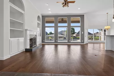 2612 Waters Edge Drive, Granbury, TX 76048 - Photo 9