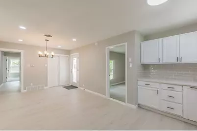 5012 Roxie Street, Haltom City, TX 76117 - Photo 13