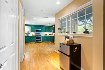 3100 Cole Avenue #206, Dallas, TX 75204 - Photo 7