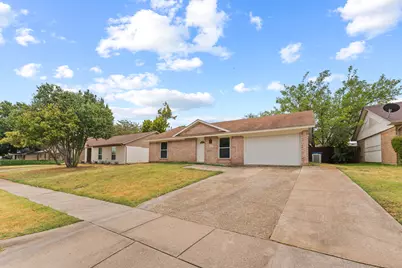 1326 Kingston Drive, Lewisville, TX 75067 - Photo 9