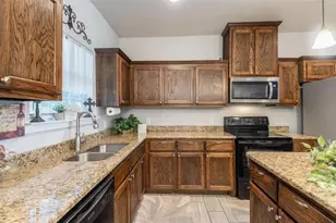 4812 Jefferson St, Greenville, TX 75401 - Photo 5