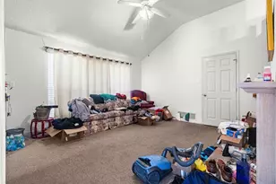 926 Wintercrest Ct, Arlington, TX 76017 - Photo 9