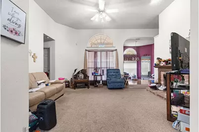 926 Wintercrest Court, Arlington, TX 76017 - Photo 5
